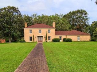 2300 E Academy Ave, Jennings, LA 70546