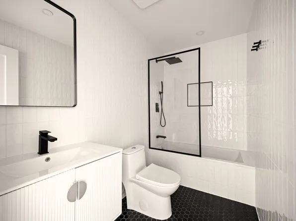 569 Monroe Street image 16 of 23