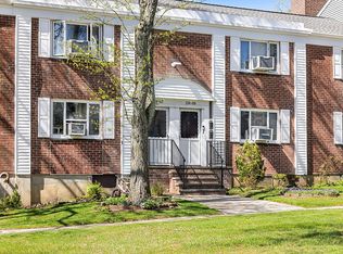 224-09 Manor Rd #L, Queens Village, NY 11427