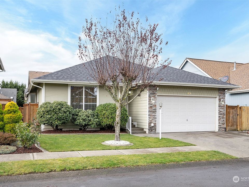 1st image of 17730 25th Avenue Ct E
