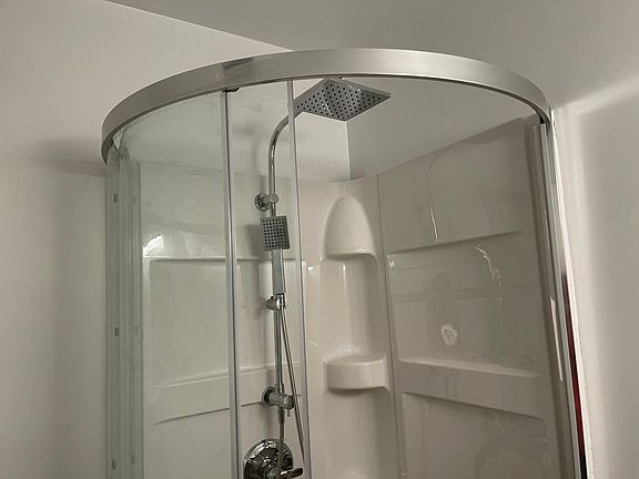 4th image of 18914 Bahama St #1B