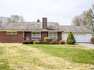 438 Lyman Ln, Johnstown, PA 15909