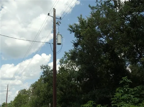 1904 Jasper St, Bastrop, TX 78602