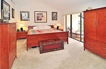 3rd image of 3602 Yacht Club Dr APT 402