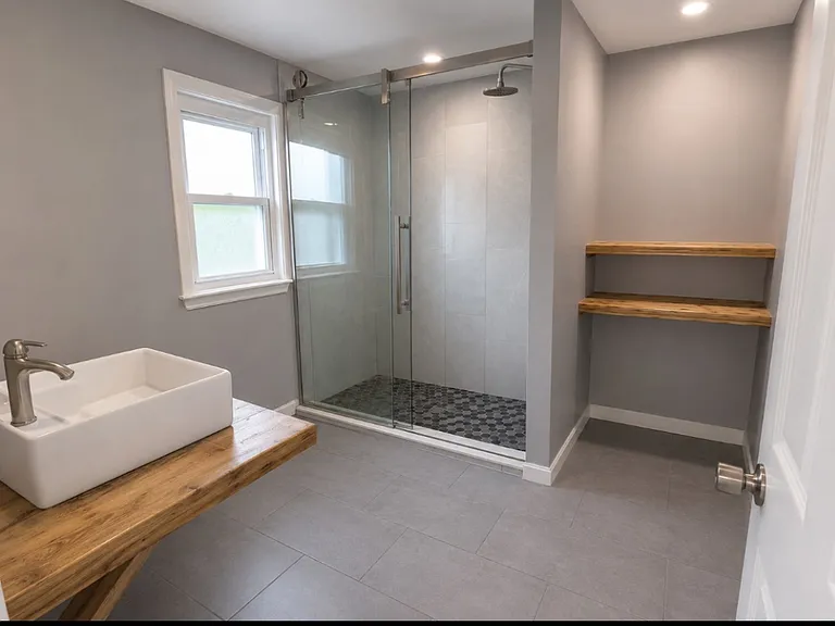 23 Grover St #2 — Photo 7