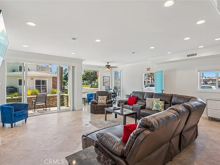 6111 Seashore Dr — Photo 13