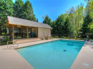 786 Moores Mill Dr, Auburn, AL 36830