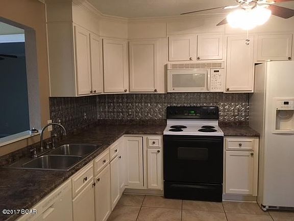 2nd image of 6802 Forsythe Dr