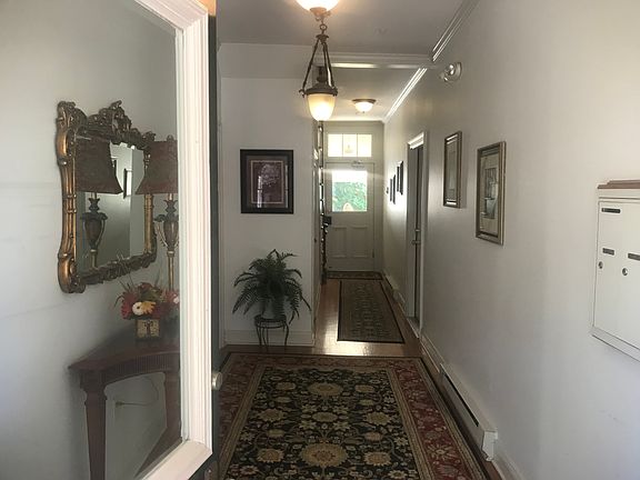 2nd image of 111 S Liberty St #4
