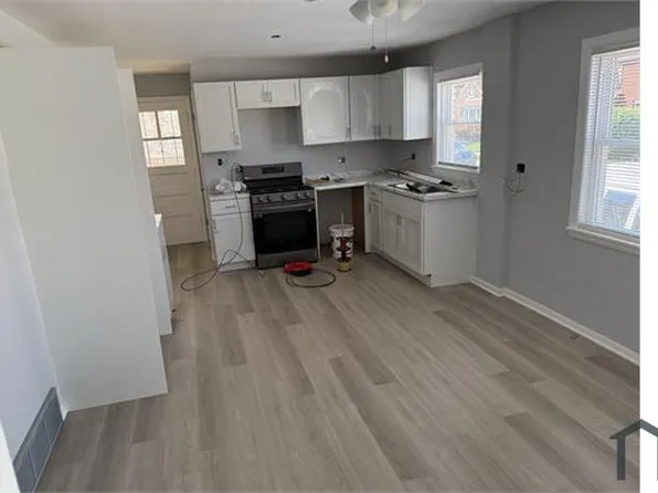 170 W 144th St #G, Riverdale, IL 60827