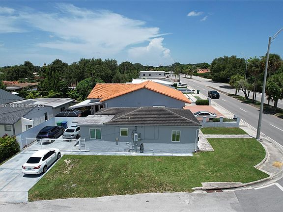 2nd image of 5941 Coral Way