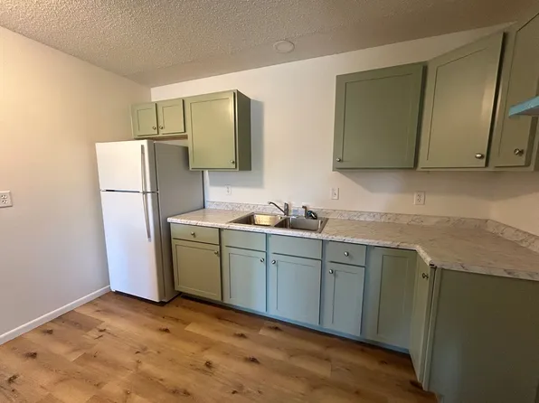 Gateway Home Services, 1189 17th Ave W #1, Dickinson, ND 58601