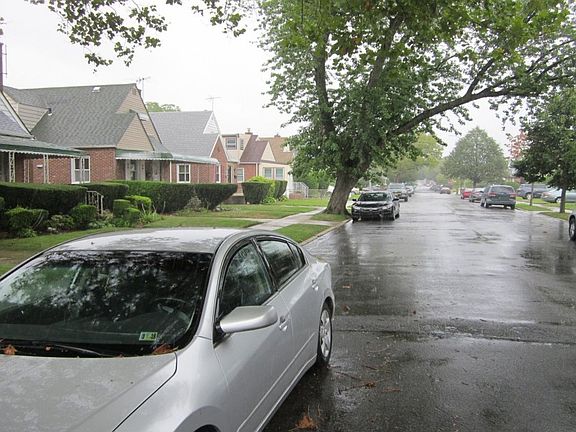 4th image of 11942 224th St