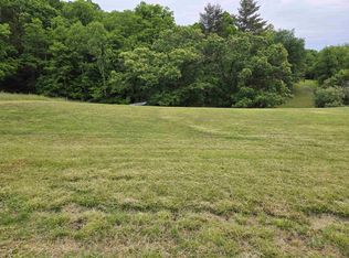 Meadowbrook Rd, Ashland, KY 41102