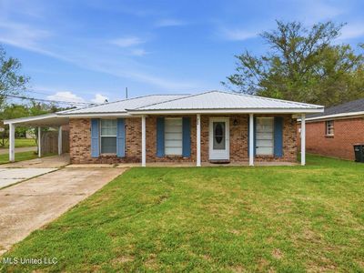 402 8th St, Long Beach, MS, 39560