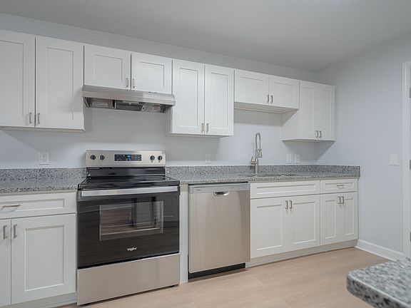 5th image of 208 Wharton St SE #G