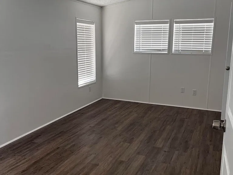 8015 SE Fairchild Way — Photo 12