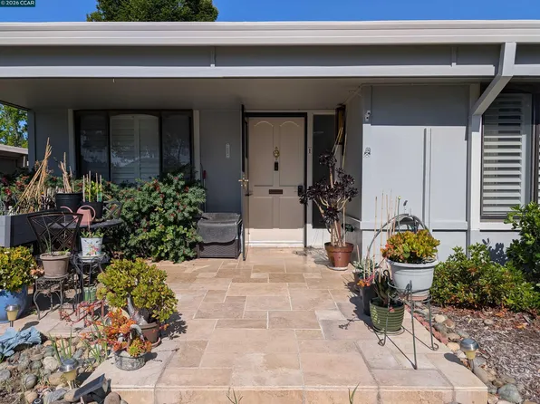 2301 Golden Rain Rd APT 1, Walnut Creek, CA 94595