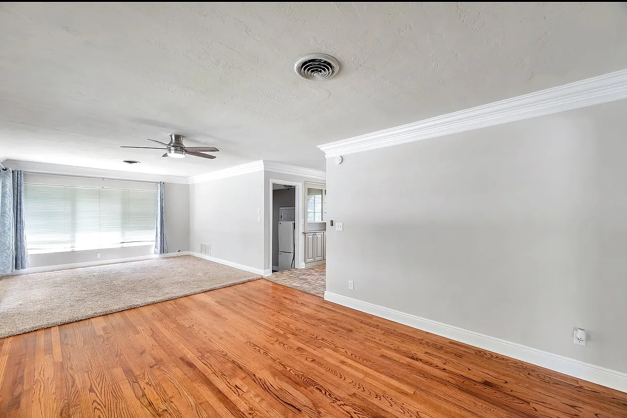 3 bed, 1334 sqft, $2,500 — Photo 3