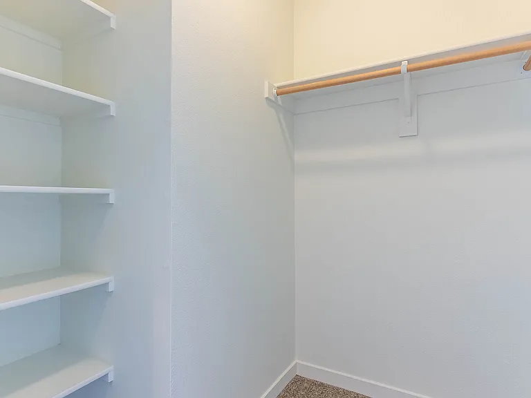 Riverplace Apartment Homes — Photo 13