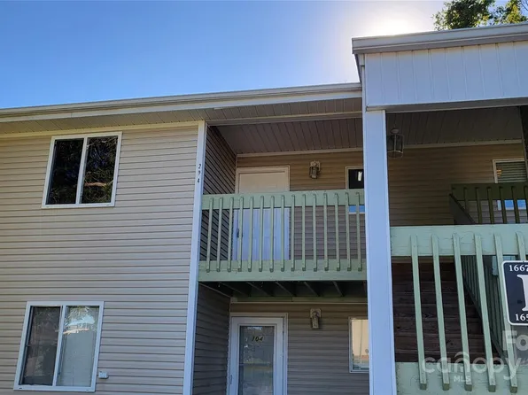 1667 Eagles Pl, Rock Hill, SC 29732