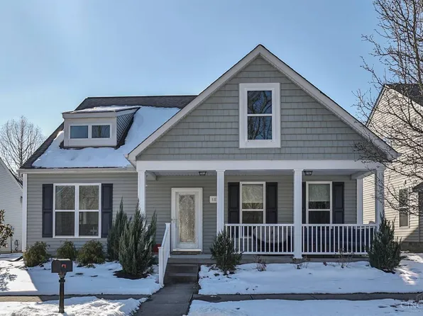 887 E Anson Dr, Cincinnati, OH 45245