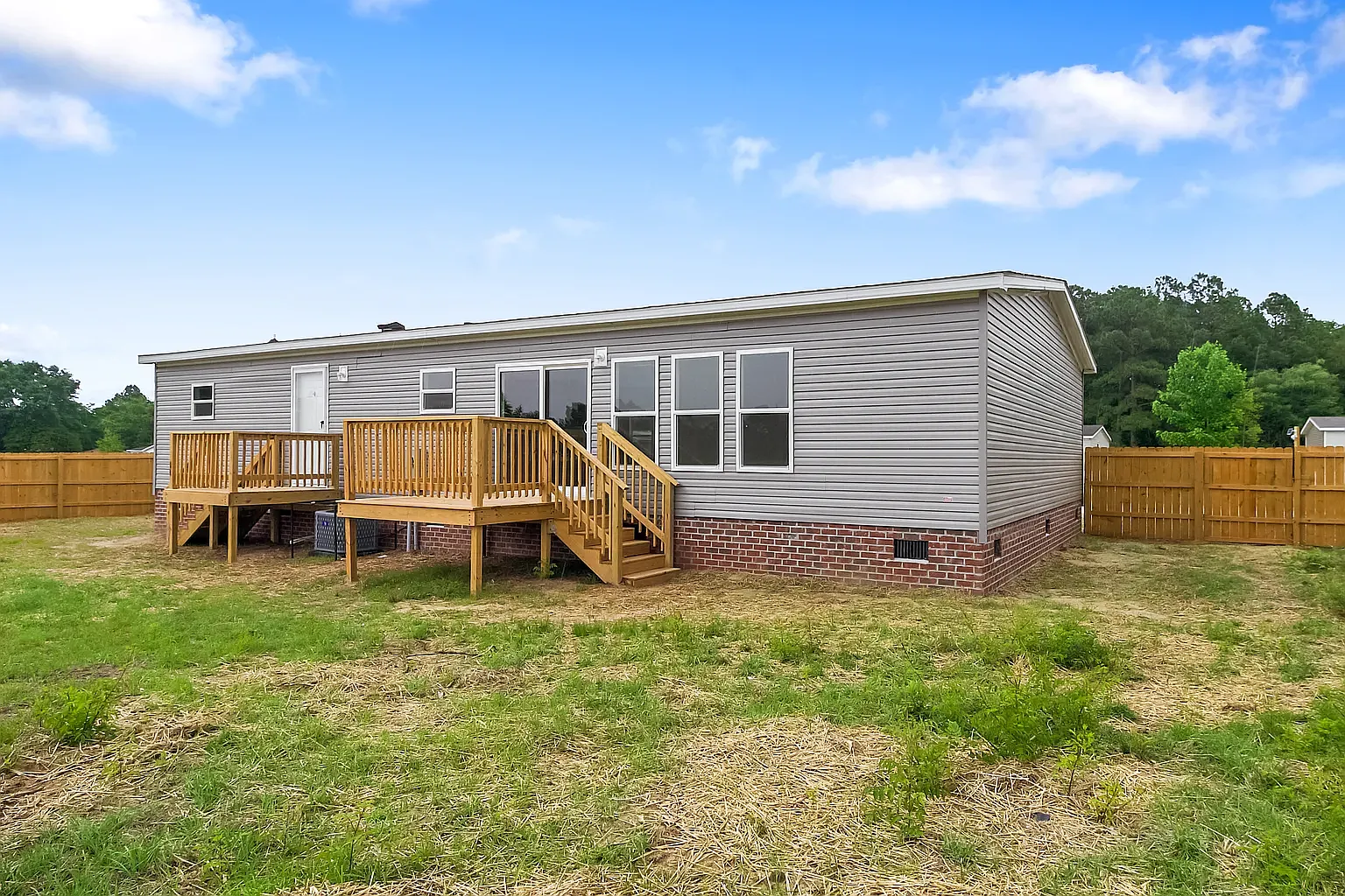3 bed, 1674 sqft, $1,600 — Photo 3