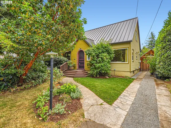 5754 NE Wygant St, Portland, OR 97218