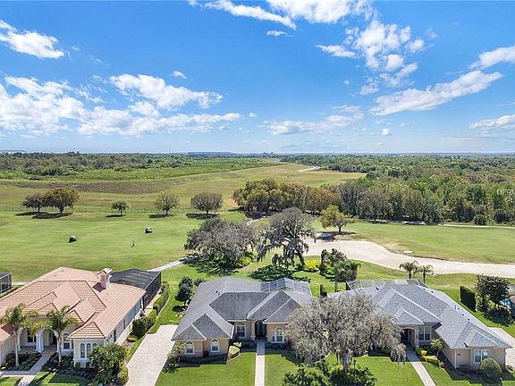 3rd image of 675 Whisper Woods Dr