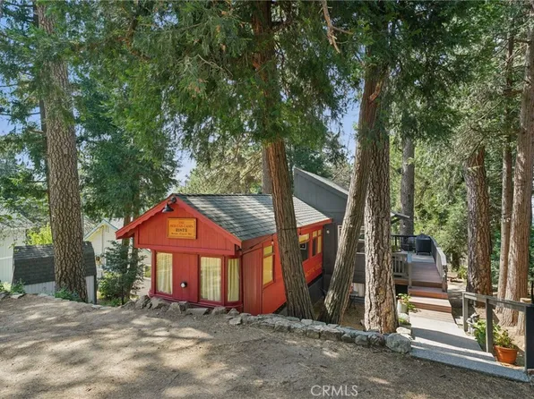 21875 Sawpit Canyon Rd, Crestline, CA 92322