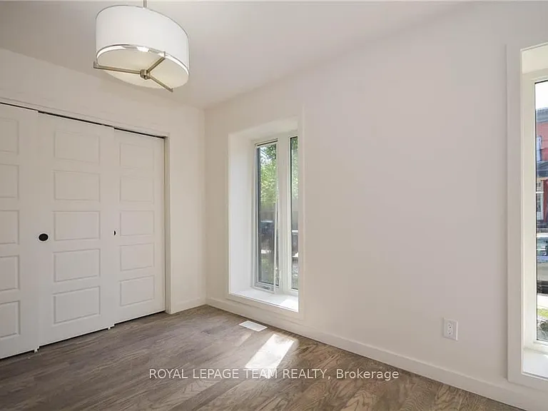 177 Cathcart St #A — Photo 6