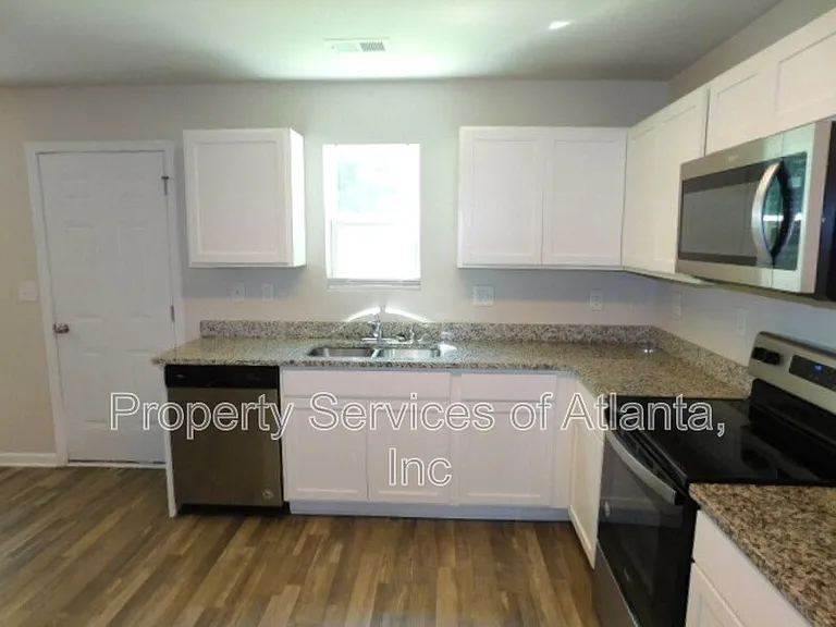356 Jada Ln — Photo 7