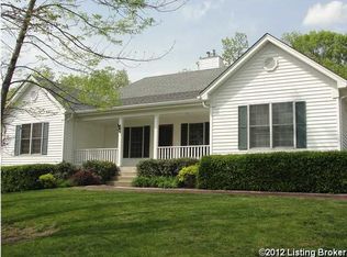 17511 Fisherville Woods Dr, Fisherville, KY