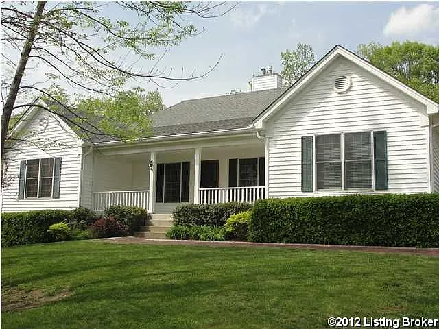17511 Fisherville Woods Dr photo 1