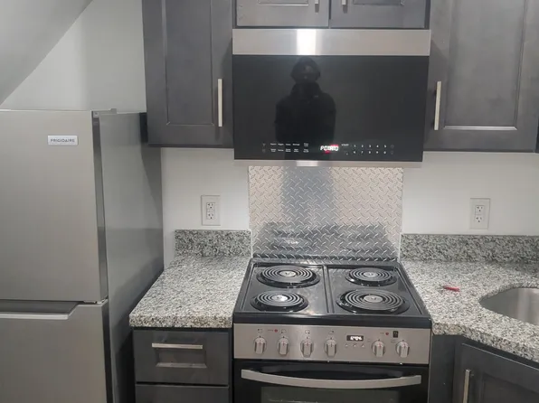 802 East 39th Street image 1 of 5