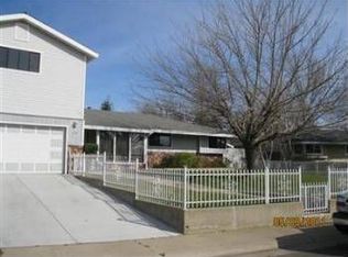 8837 Lake Nimbus Dr, Fair Oaks, CA 95628