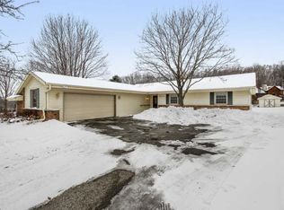4510 Loch View Rd, Hubertus, WI 53033