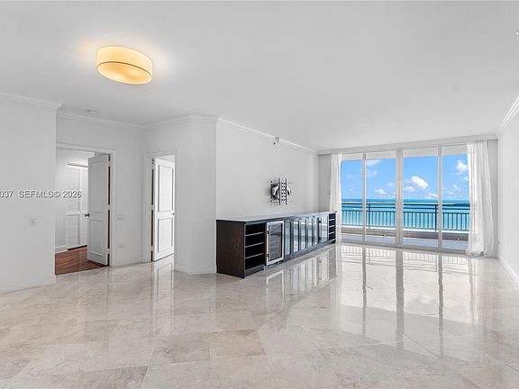 2nd image of 808 Brickell Key Dr APT 3002