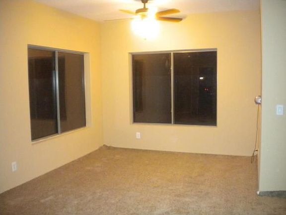 4th image of 6326 W Gross Ave