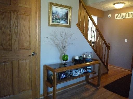 2nd image of 14463 S Heatherwood Dr