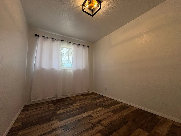 5845 Wrangler Dr — Photo 22