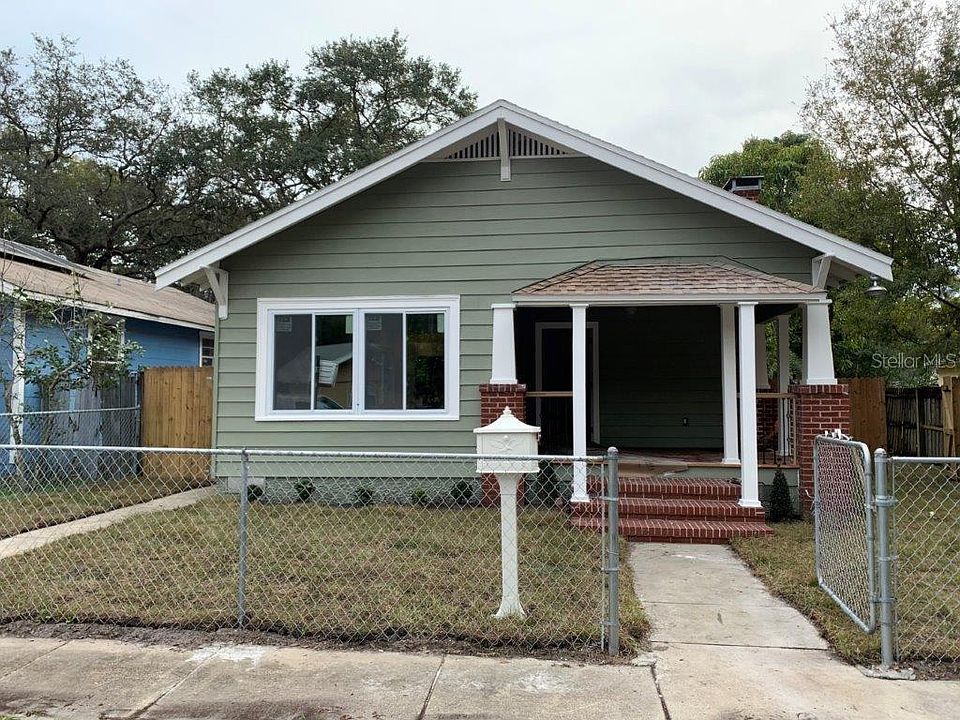 1st image of 658 28th Ave S