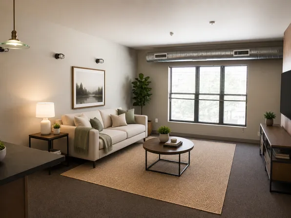 East Village Square, 333 E Grand Ave Unit 115, Des Moines, IA 50309