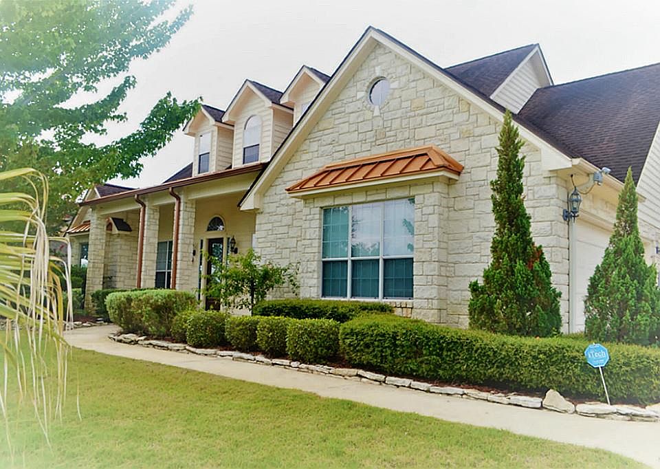 1st image of 289 Berkley Dr