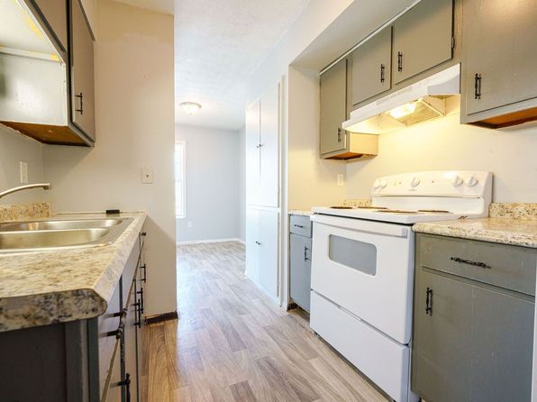100 Heritage Cir #142