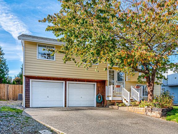 3rd image of 414 97th Ave SE