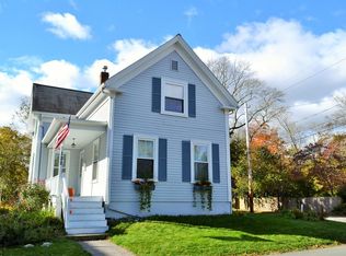 122 High St, Ipswich, MA 01938