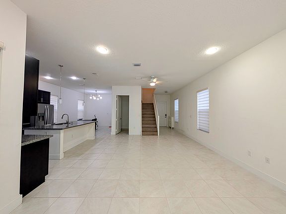 5th image of 3355 W 99th Pl