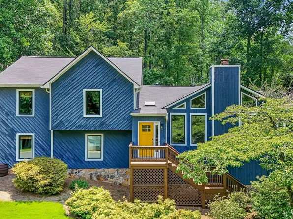 465 Roswell Hills Pl, Roswell, GA 30075