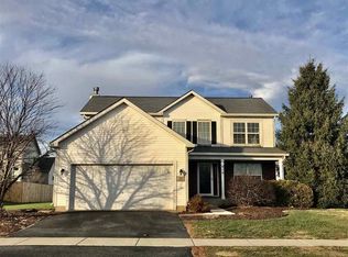 410 Clark Ct, Poplar Grove, IL 61065